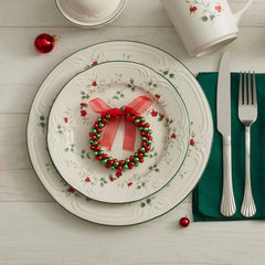 Winterberry® Set of 4 Dinner Plates