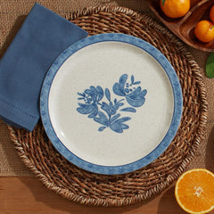 Yorktowne Outdoor Melamine Dinnerware Set