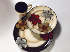 Painted Poppies 16 Piece Dinnerware Set, Service for 4