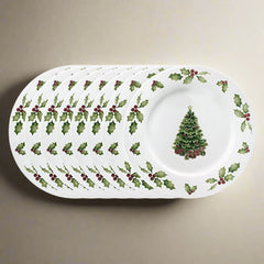 Christmas Day Set of 8 Dinner Plates