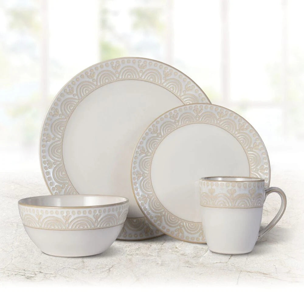Amelia 16 Piece Dinnerware Set, Service for 4